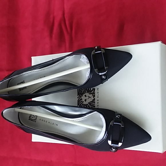 Anne Klein Shoes Anne Klein Black Cloth Trimmed With Black Patent